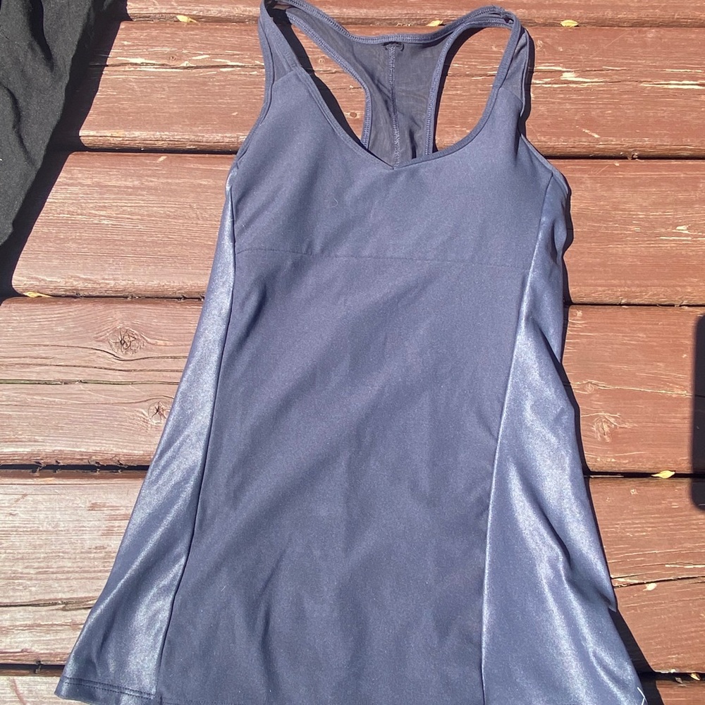 Grey workout tank